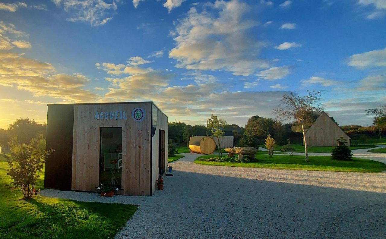 Au Dolmen De Kerhus "Toppen" Saint-Vougay Kültér fotó