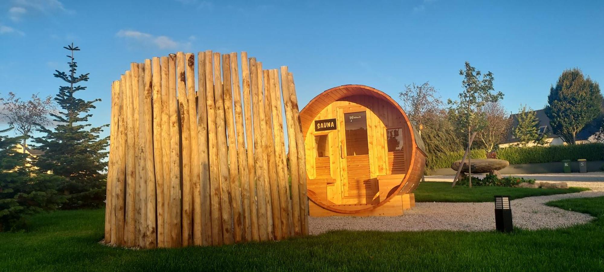 Au Dolmen De Kerhus "Toppen" Saint-Vougay Kültér fotó